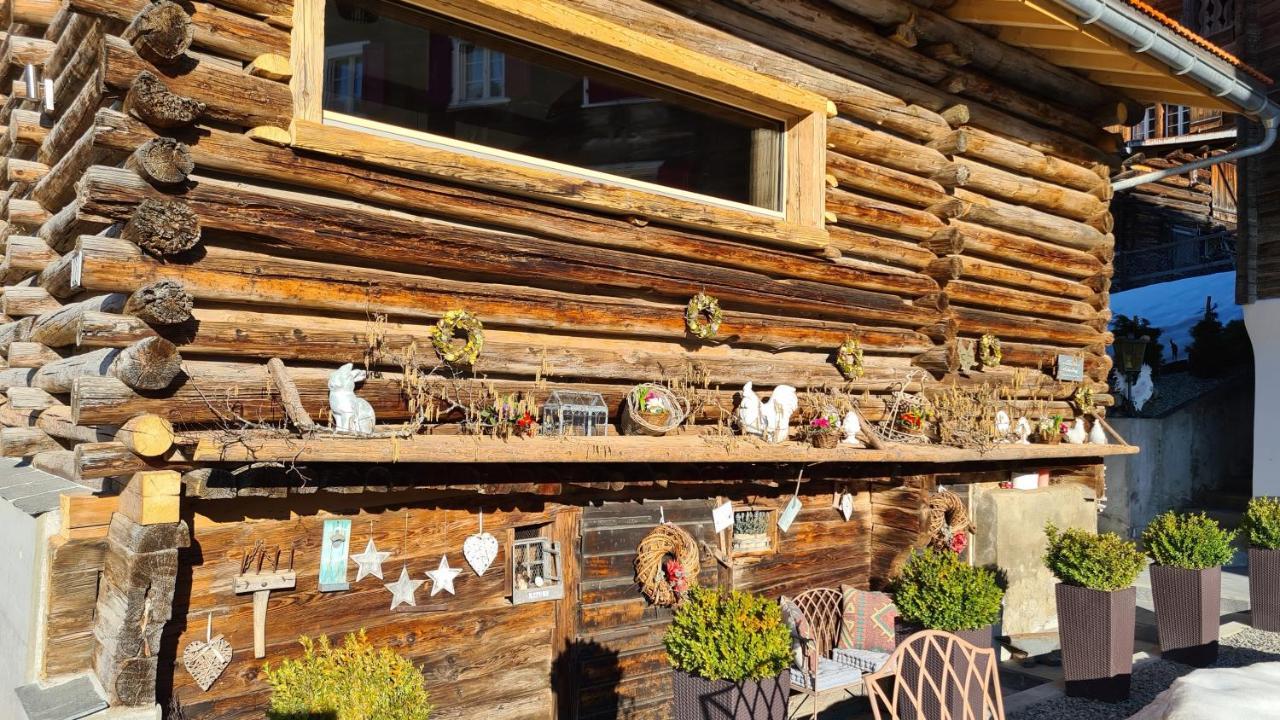 Chesa Prema Bed & Breakfast - Restaurant Disentis Exteriér fotografie