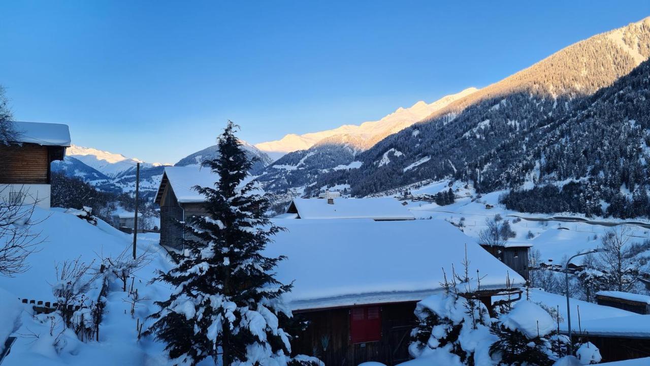 Chesa Prema Bed & Breakfast - Restaurant Disentis Exteriér fotografie